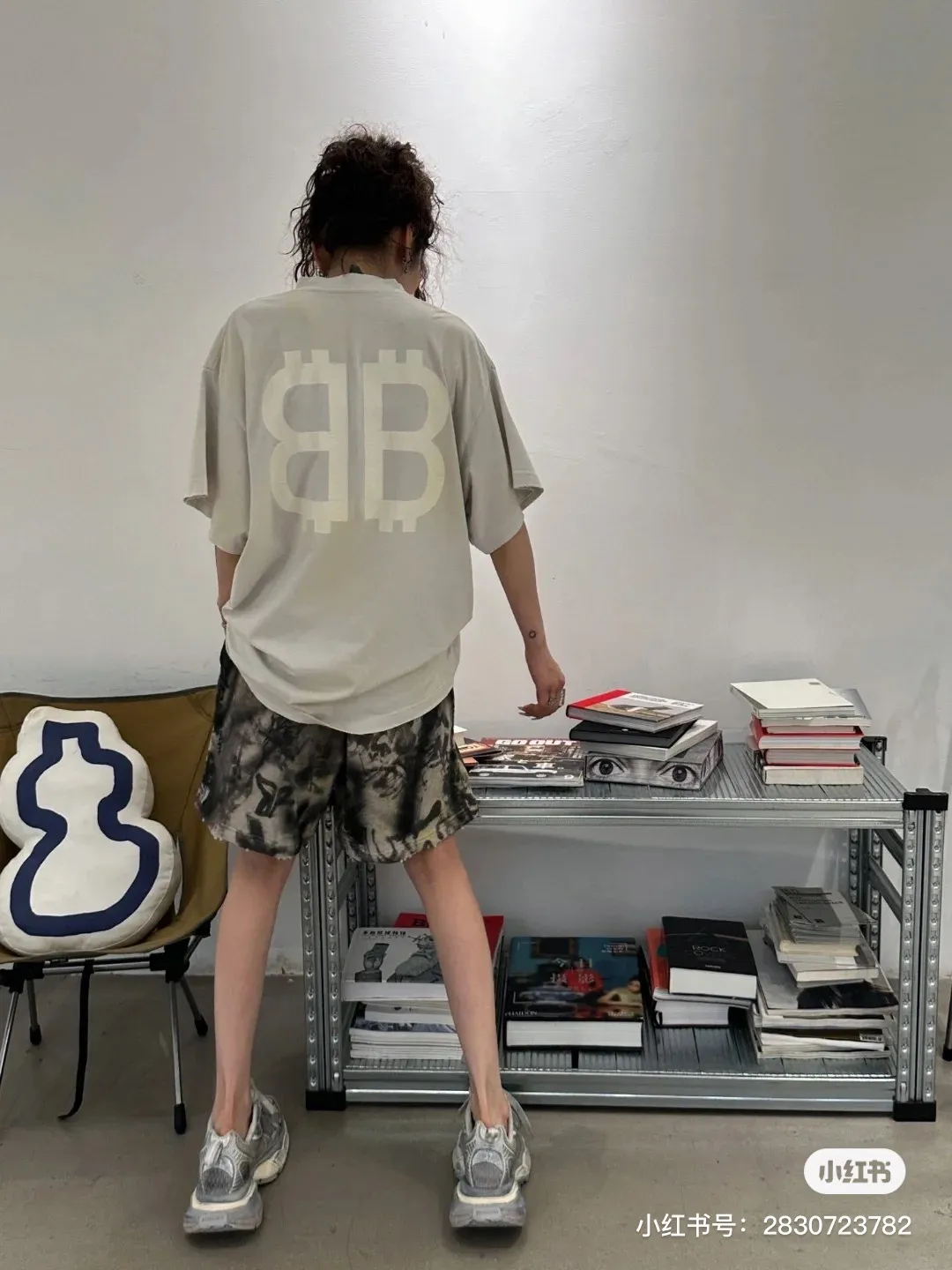 # Balenciaga/ # T Same Style